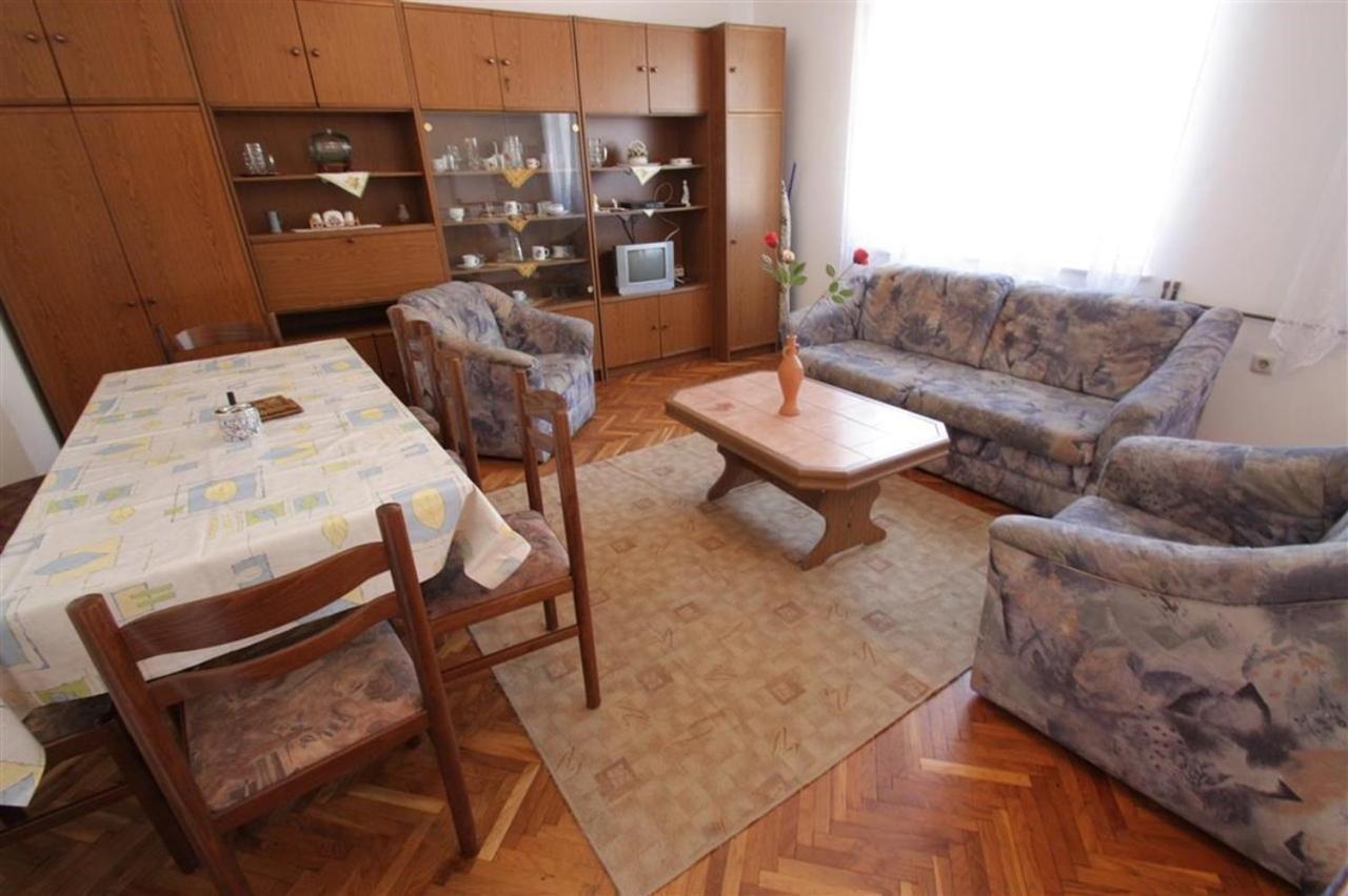 Four-Bedroom Apartment In Crikvenica II Exterior photo