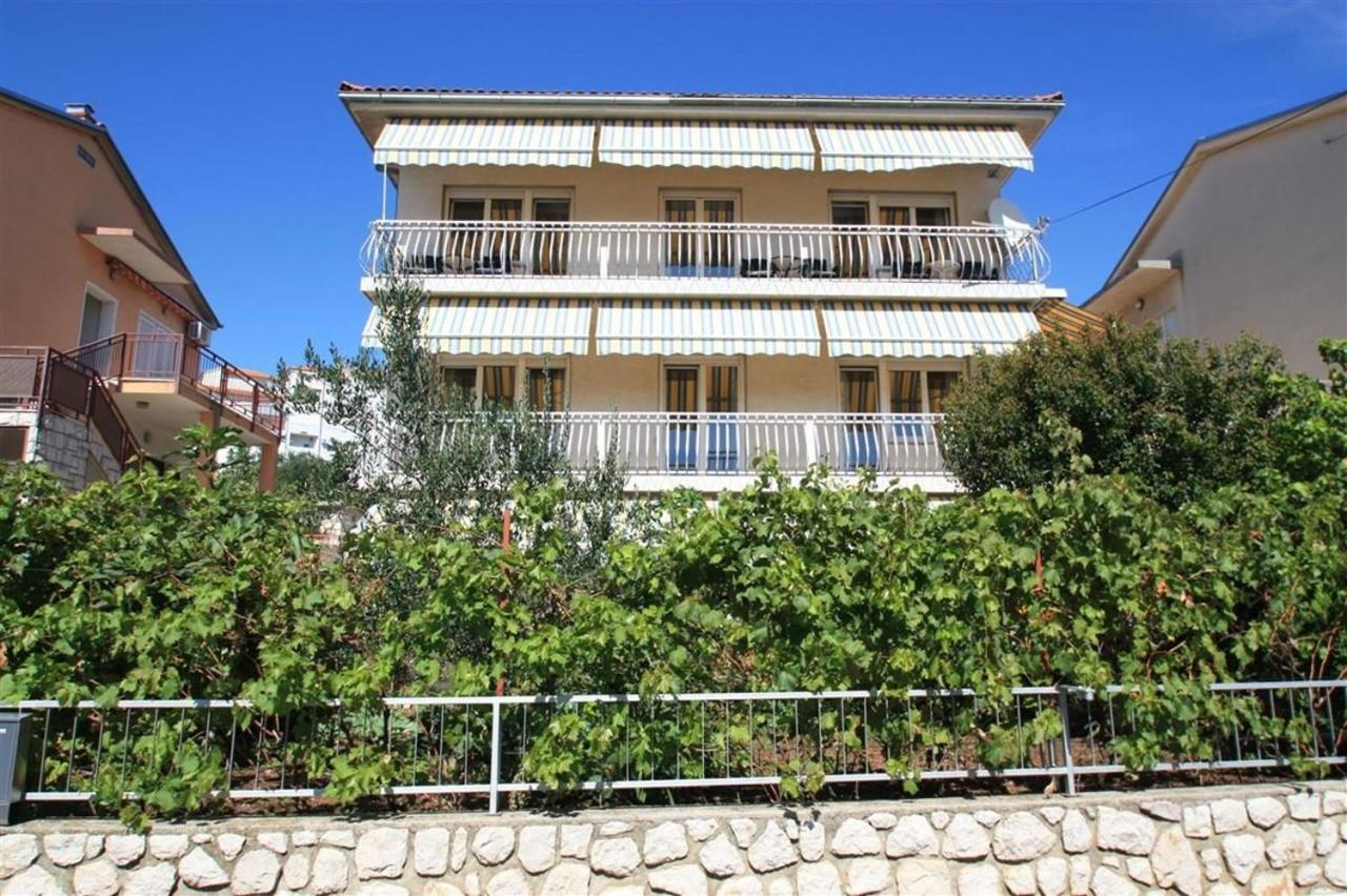 Four-Bedroom Apartment In Crikvenica II Exterior photo