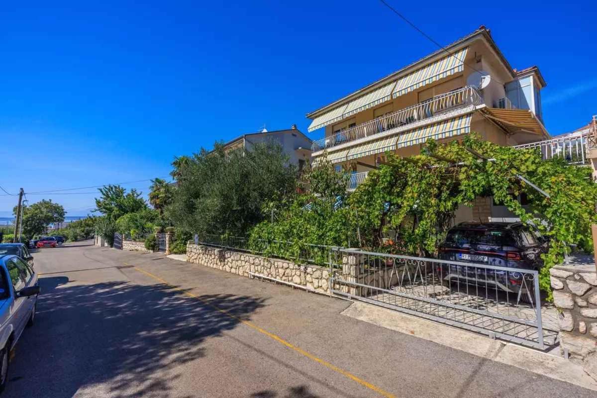 Four-Bedroom Apartment In Crikvenica II Exterior photo