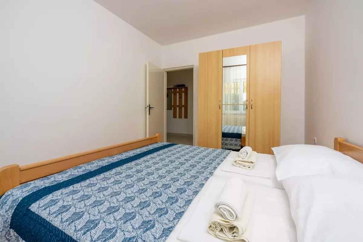 Four-Bedroom Apartment In Crikvenica II Exterior photo