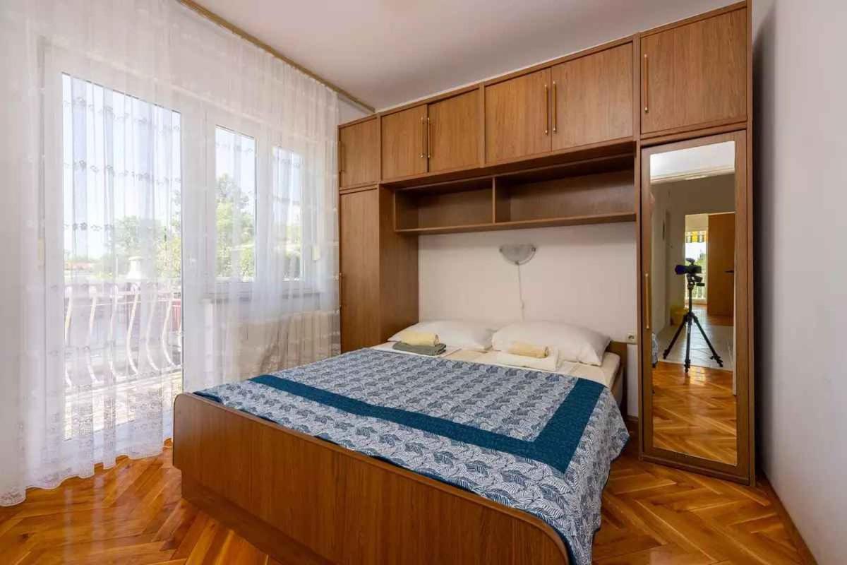 Four-Bedroom Apartment In Crikvenica II Exterior photo